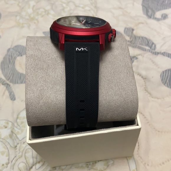 MK Men’s Watch - Picture 4 of 4